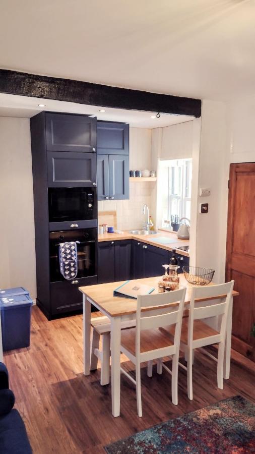 Darnholm Cottage Robin Hood's Bay Extérieur photo