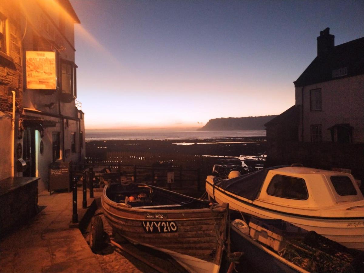 Darnholm Cottage Robin Hood's Bay Extérieur photo