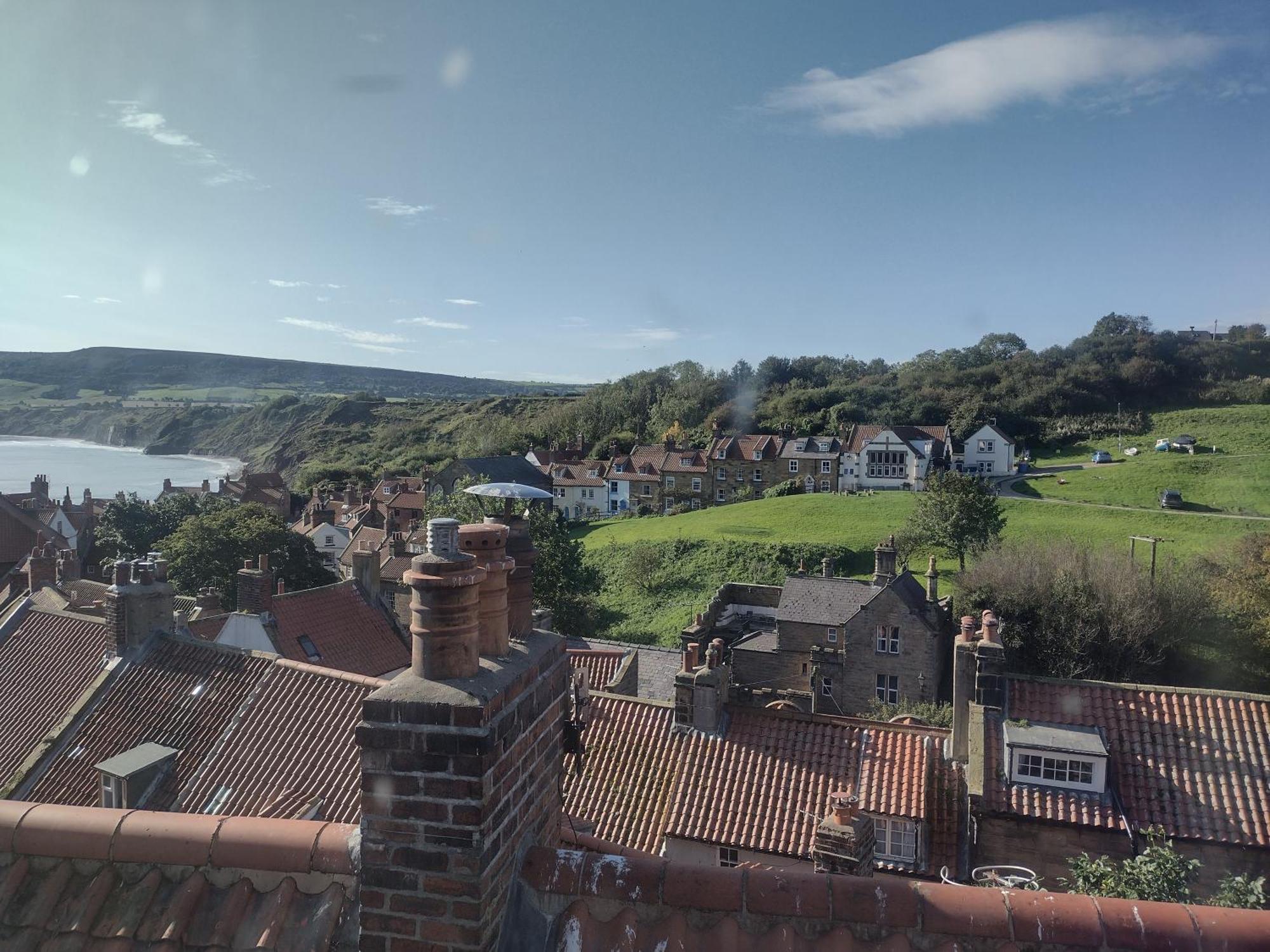 Darnholm Cottage Robin Hood's Bay Extérieur photo